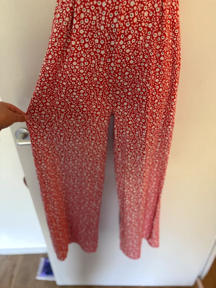 Combinaison blanche et rouge fleurie Kiabi - photo numéro 3