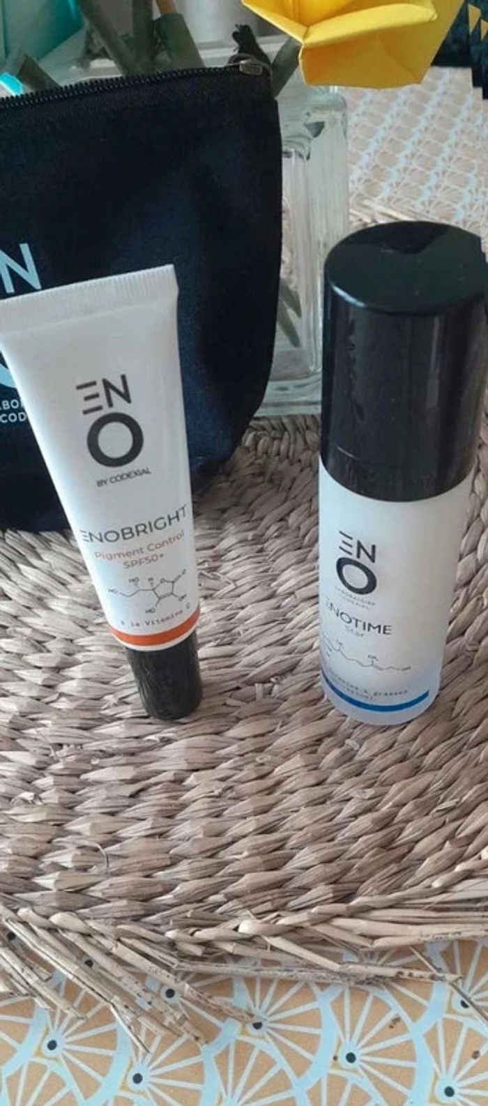 Duo rituel retinol contrôle eno codexial neuf serum et crème anti taches avec trousse - photo numéro 2