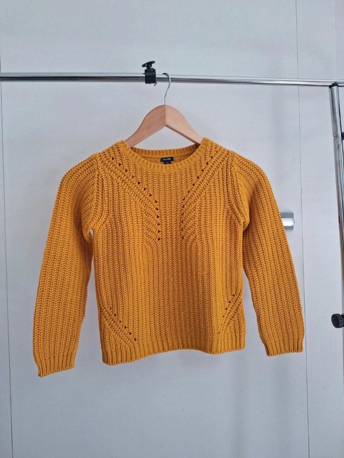 Pull kiabi jaune moutarde enfant fille 8 ans