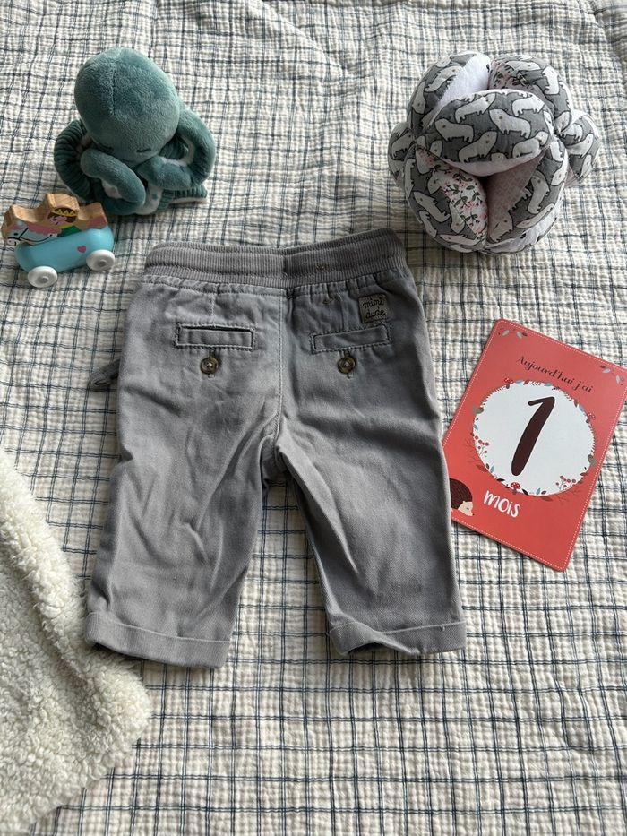 Pantalon 1 mois - photo numéro 2