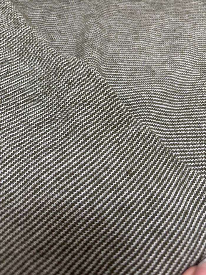 Sweat à capuche - photo numéro 4