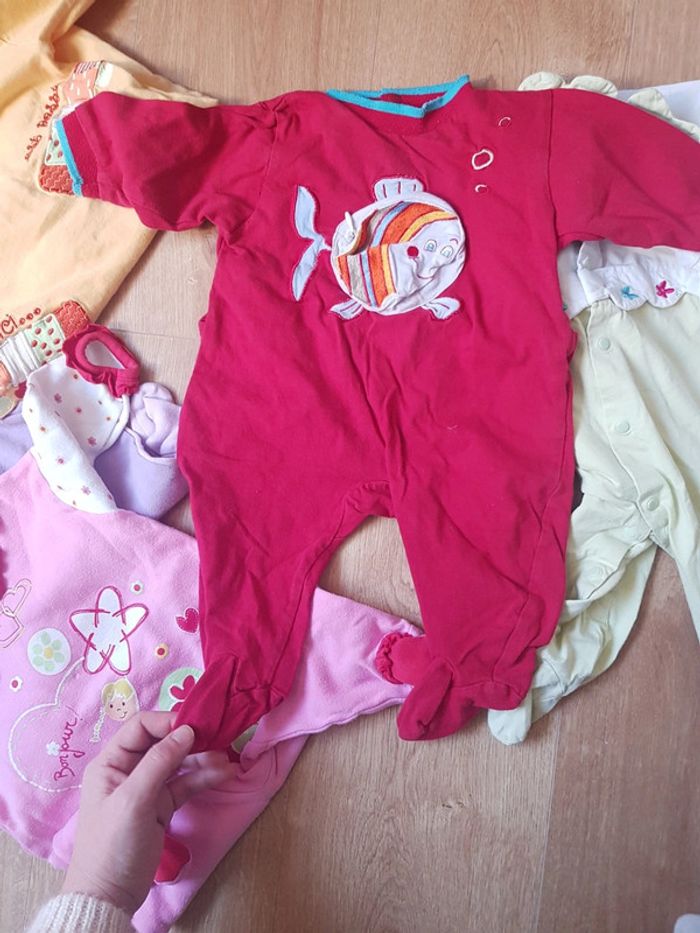 Pyjama bébé 6mois - photo numéro 4