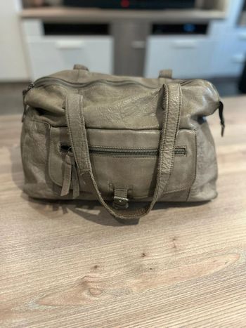 Sac à main en cuir