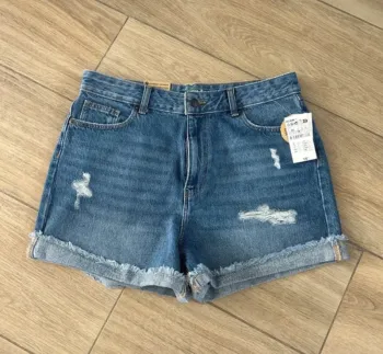 Short jean