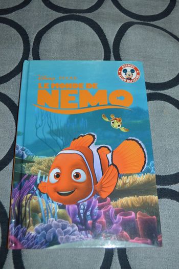 Livre disney Club du livre Le monde de Nemo