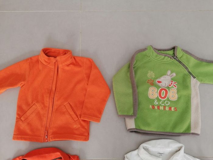 Lot 18 vêtements hiver 18 mois garçon - photo numéro 2