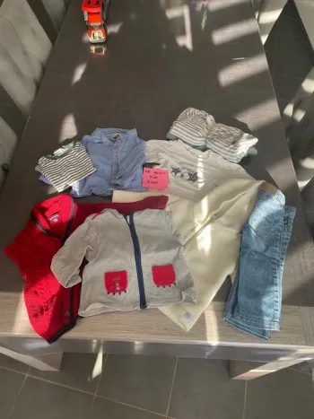 Lot de vêtement 9 mois garçon