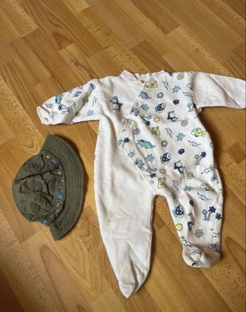 Lot de vêtements garçon 18mois