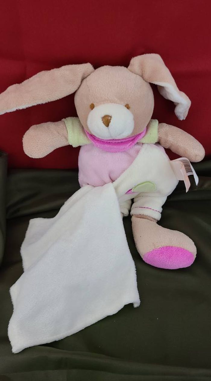 Doudou lapin rose vert blanc mouchoir BABY NAT - photo numéro 3