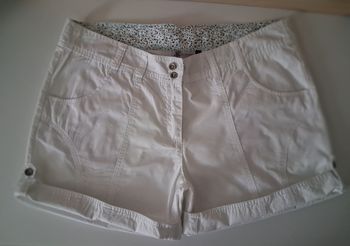 Short blanc stylé grande taille