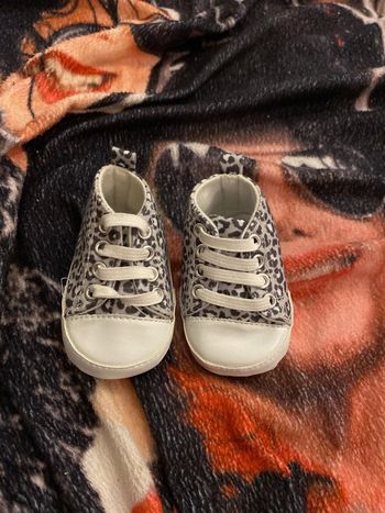 Chaussure taille 0/3m
