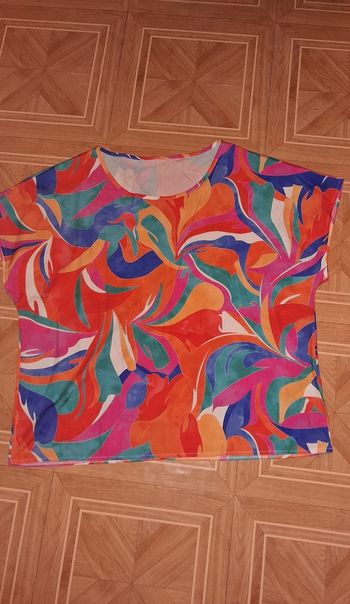 Blouse/tee shirt Shein. 44.