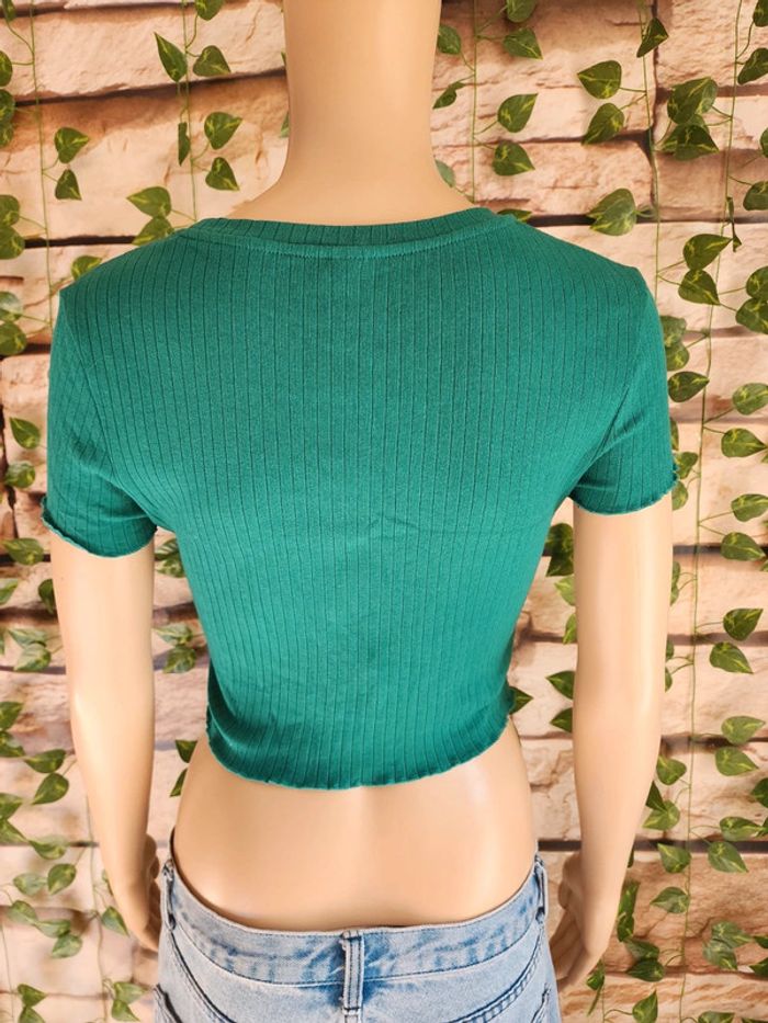 🌸T-shirt MC cropped Shein Taille 40🌸 - photo numéro 3