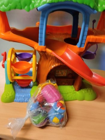 Petite maison jouet enfant