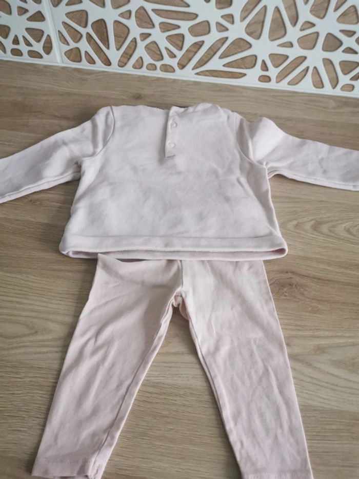 Sweat et leggins - photo numéro 2