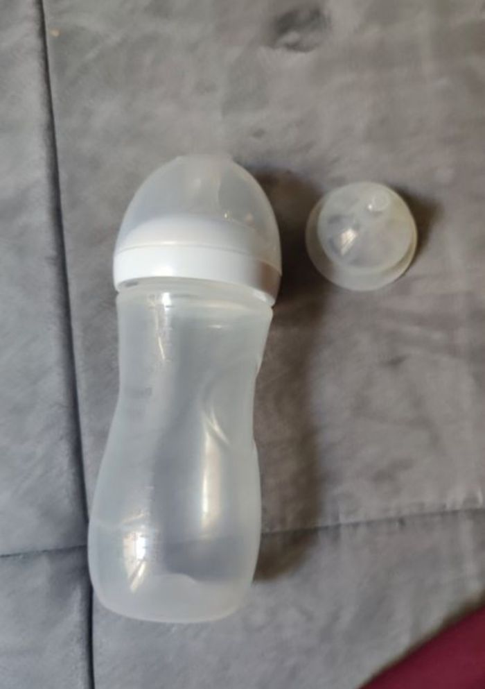 Biberon Philips Avent et tétines - photo numéro 2