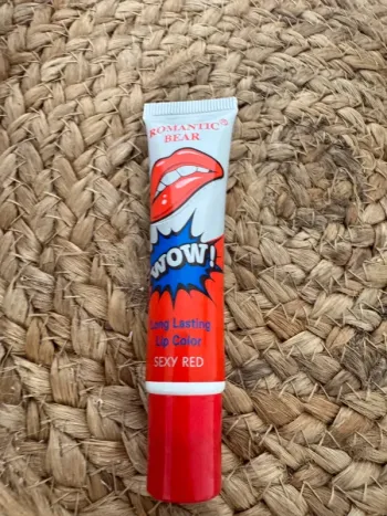 Romantic bear long lasting lip color 15G sexy red