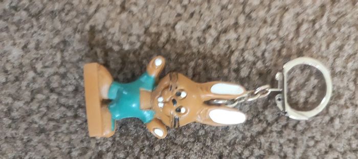 attention bien lire l'annonce porte clef publicitaire - photo numéro 7