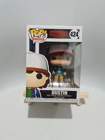 Pop Dustin 424