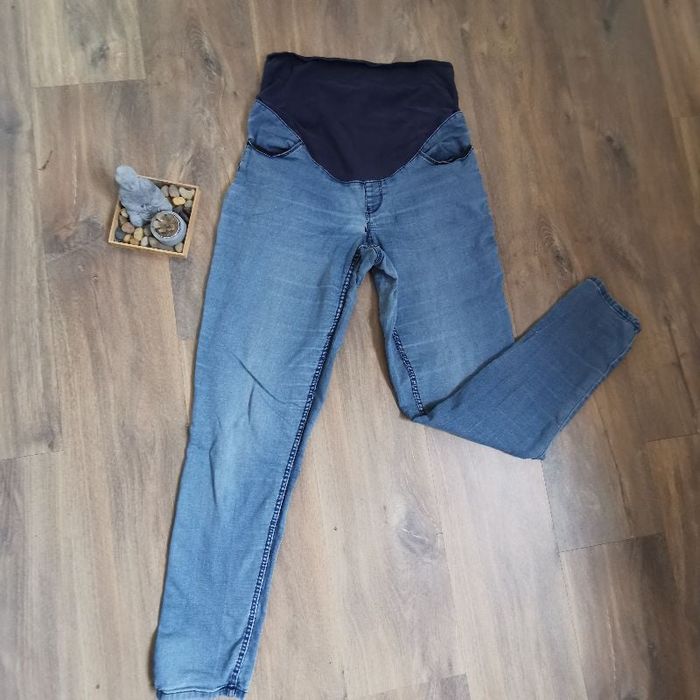 Pantalon de grossesse
