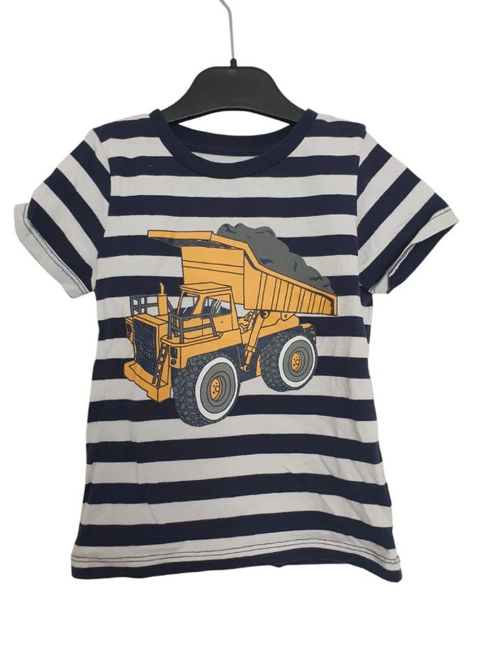 Tee shirt enfant garçon taille 2 ans C&A tracteur