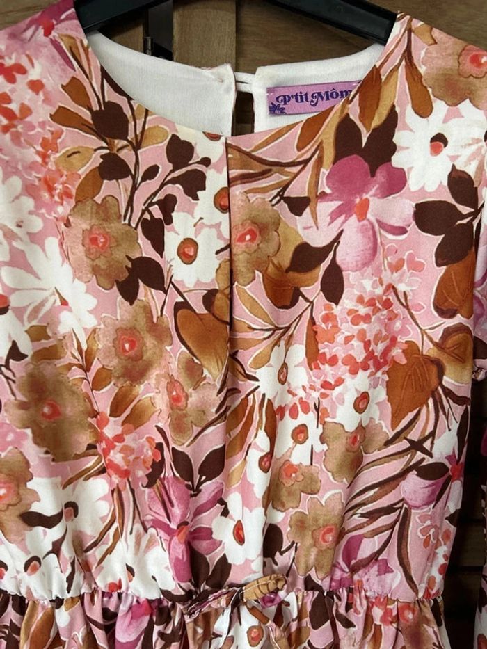 Robe fleurie taille 8 ans - photo numéro 2