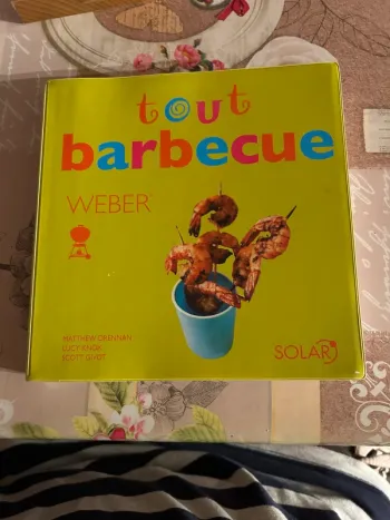 Livre tout barbecue Weber