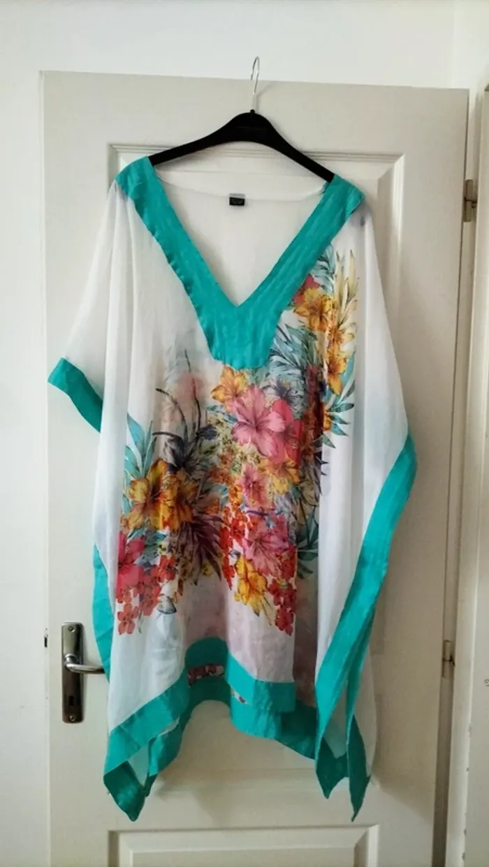 Robe de plage taille unique