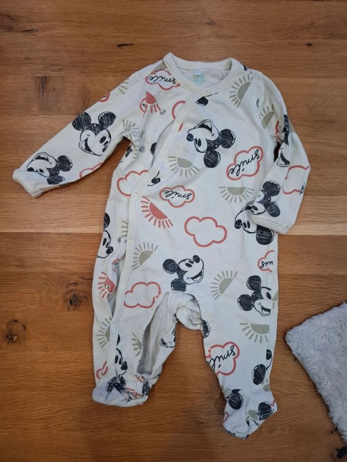 Lot 3 pyjamas - photo numéro 2