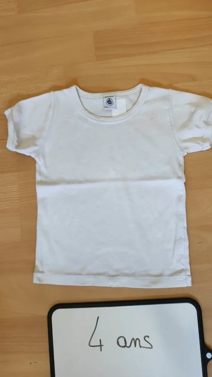 T-shirt taille 4 ans - photo numéro 6