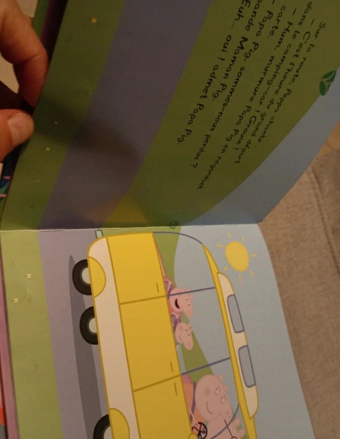 Livre Peppa pig peppa part en en camping - photo numéro 4