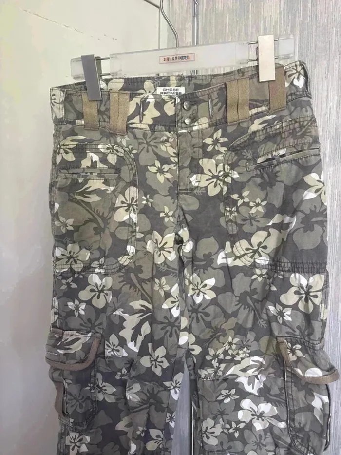 Pantalon de fleur taille 36 marque chose promise• - photo numéro 2