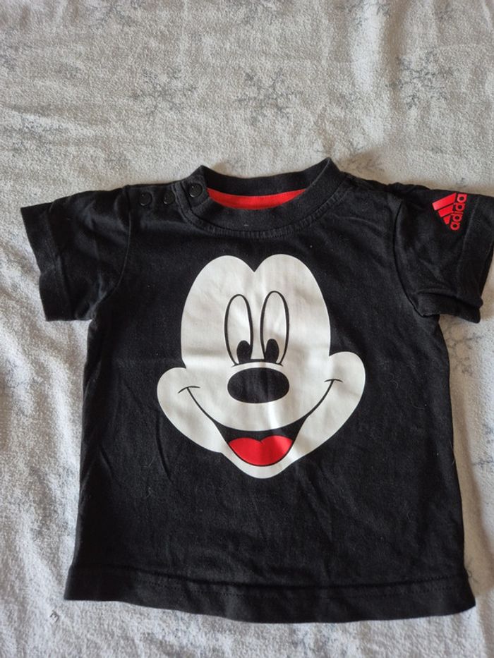 T shirt adidas mickey 3/6 mois - photo numéro 2