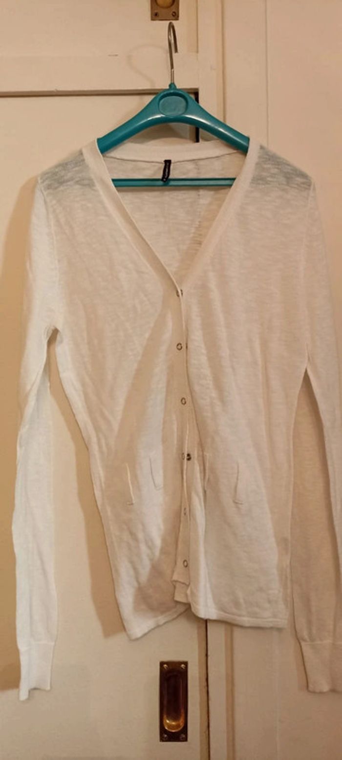 Blouse blanche a boutons taille M