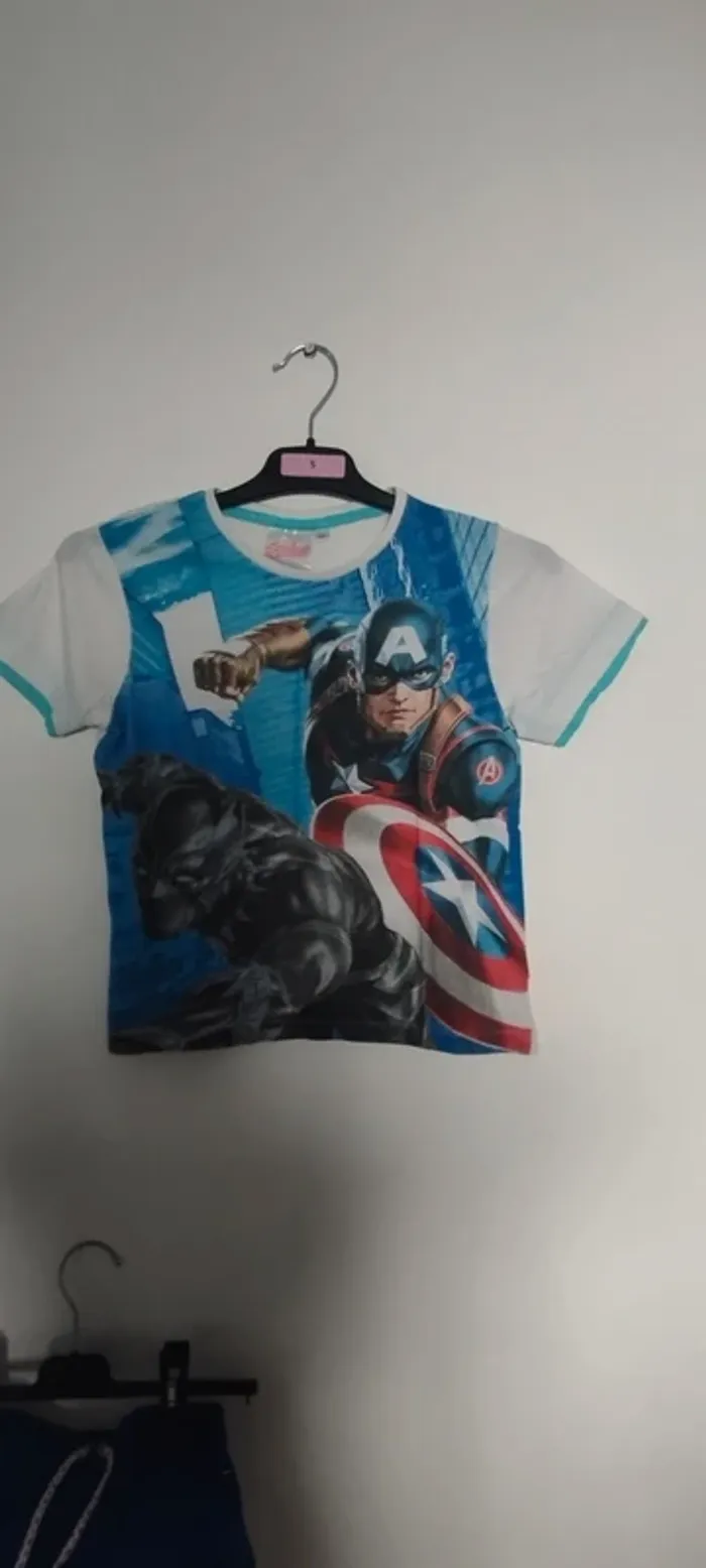 🌟 Ensemble Short et T-shirt Enfant Captain America - Style Super Héros 🌟 - photo numéro 2