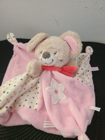 Mots d'enfants doudou plat carré souris rose blanc étoile