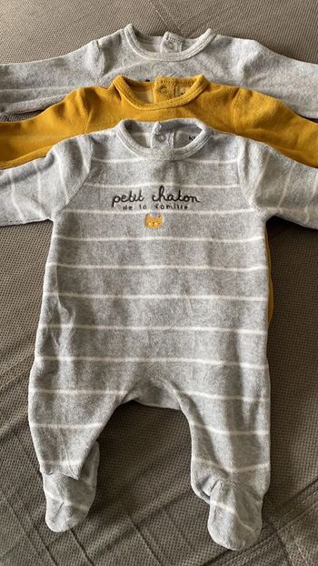 Lot 3 grenouillères pyjamas