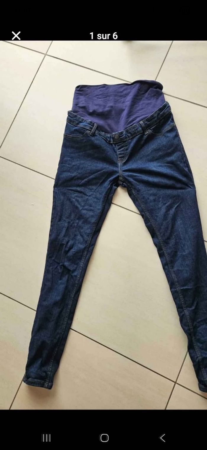 Vends trois jeans de grossesse - photo numéro 5