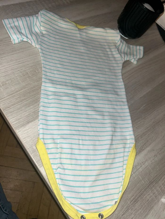 Body bébé - photo numéro 2