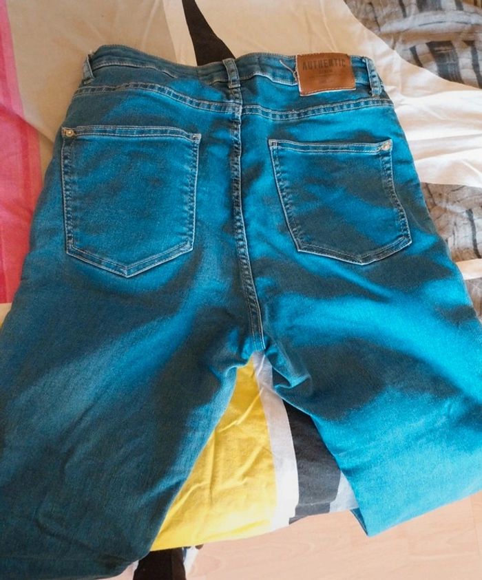 Jeans Jennyfer - photo numéro 3