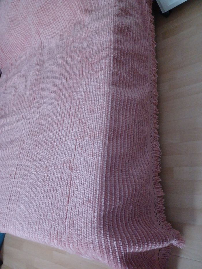 Couvre lit ancien - photo numéro 2