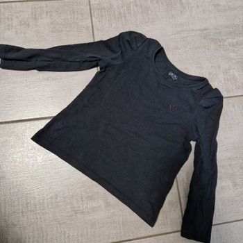 Tee-shirt manche longue noir kiabi 6 ans