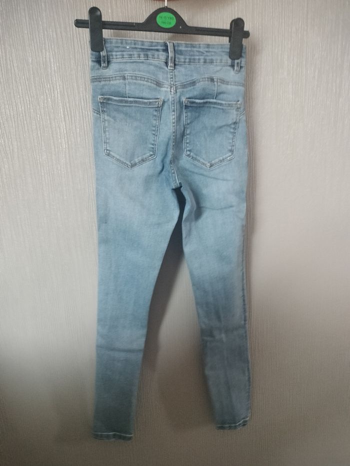 Jean taille 36 - photo numéro 2