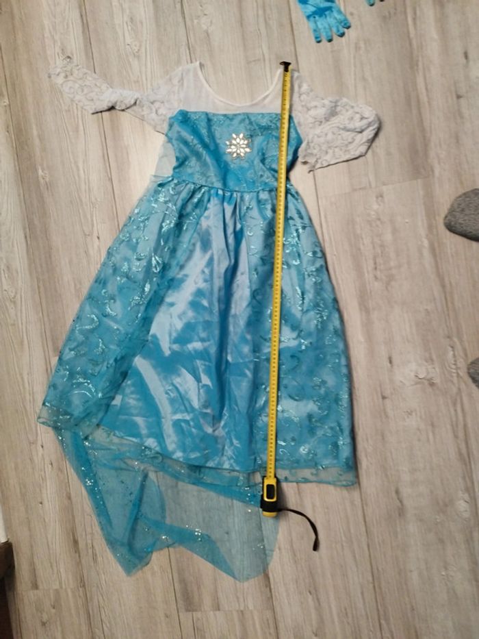 Déguisement et accessoires Elsa reine des neiges 1 - photo numéro 6
