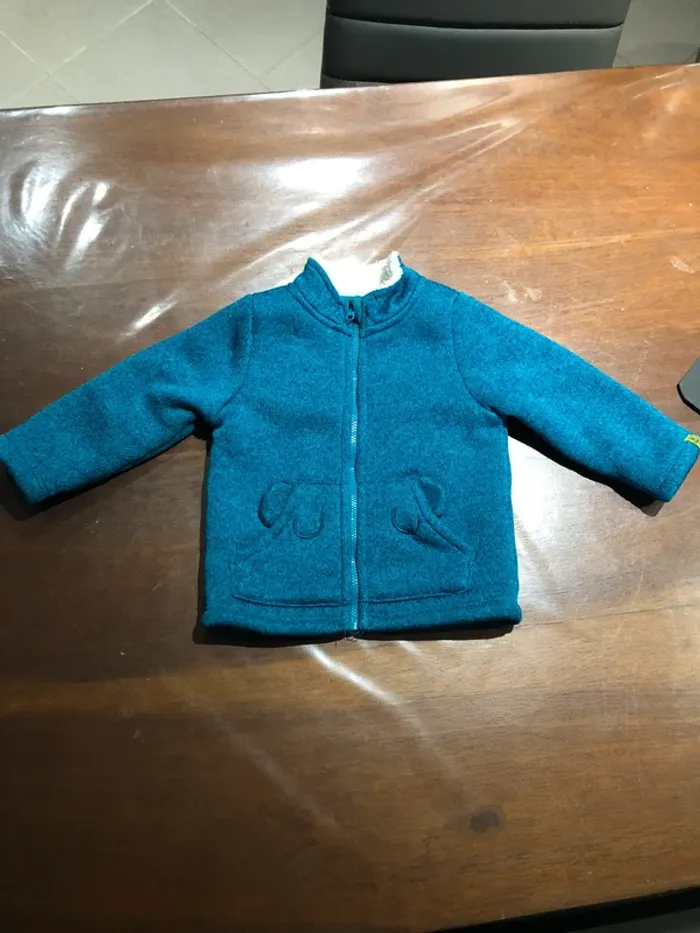 Veste molletonner « du pareil au même »
