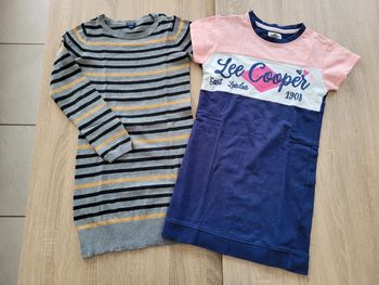 Lot de 2 robes en 8 ans