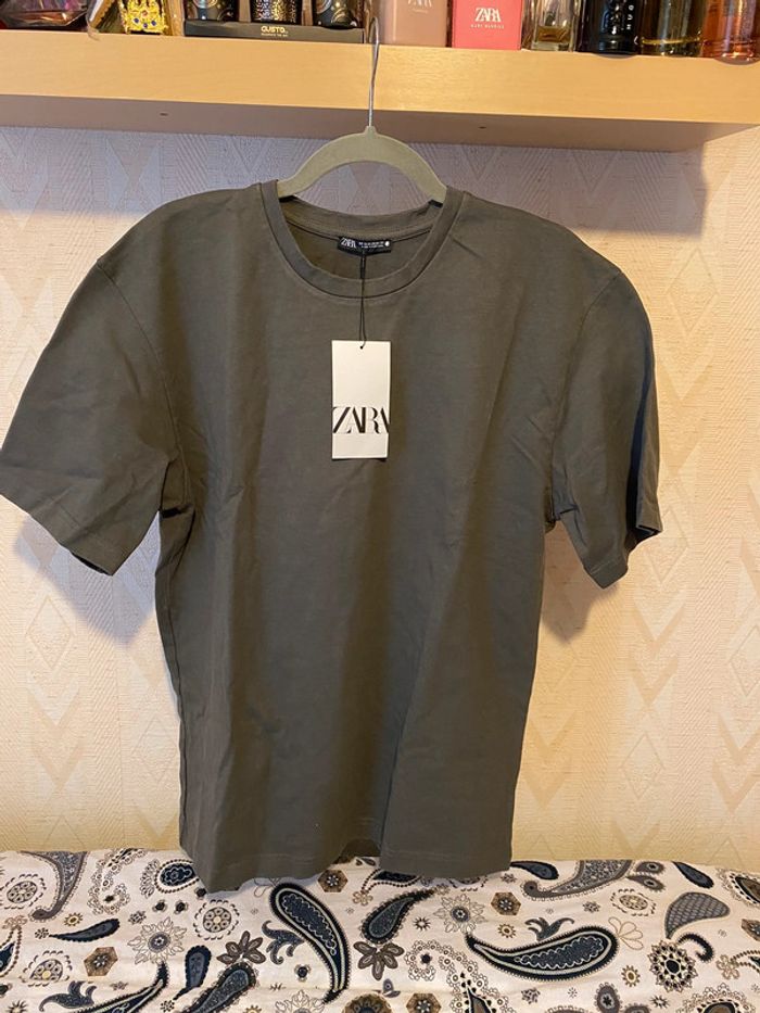 Superbe beau t-shirt oversize délavé Zara neuf avec étiquette taille XS - photo numéro 2