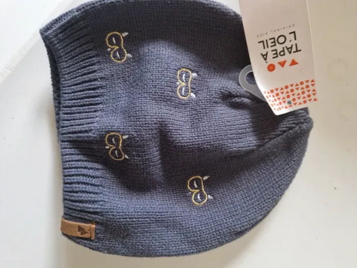Bonnet tape à l'œil