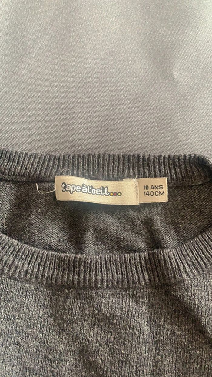 Pull gris 10 ans - photo numéro 3