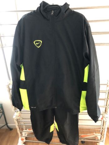 Survêtement NIKE